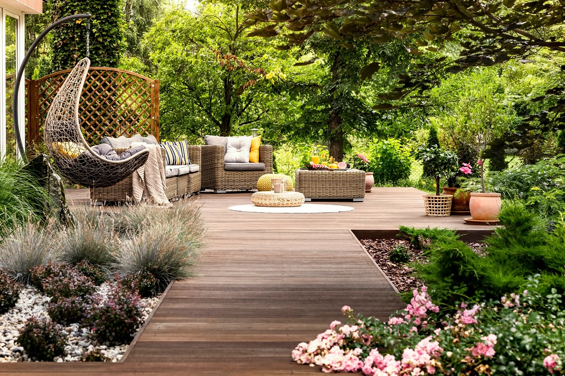 Garden trends 2025 - Design, Furniture and Lighting